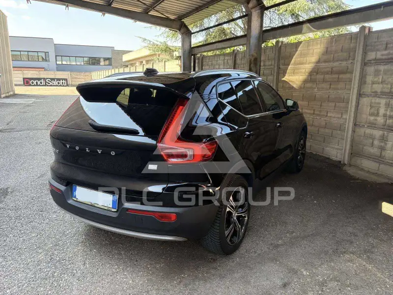 2022 Volvo XC40