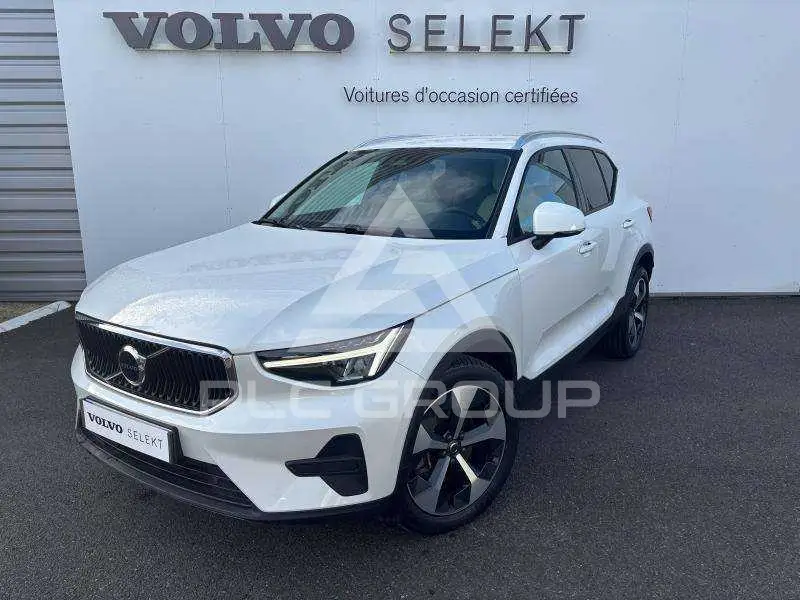 2022 Volvo XC40