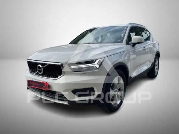 2022 Volvo XC40