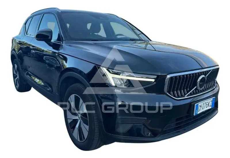 2022 Volvo XC40