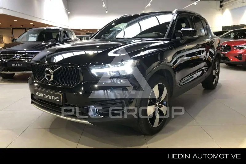 2022 Volvo XC40