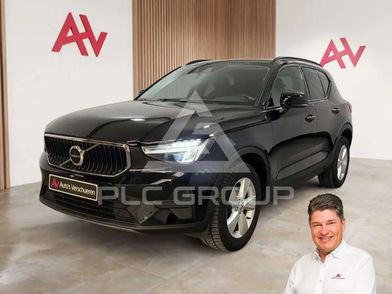 2022 Volvo XC40
