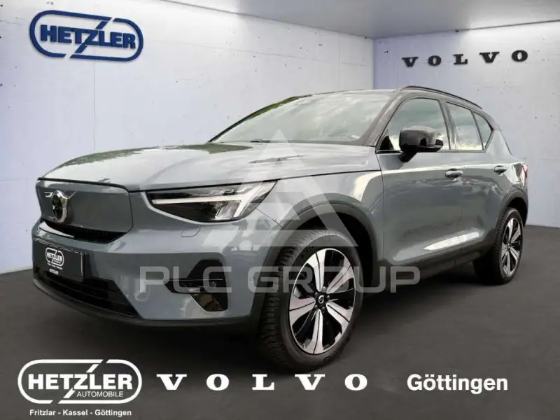 2022 Volvo XC40