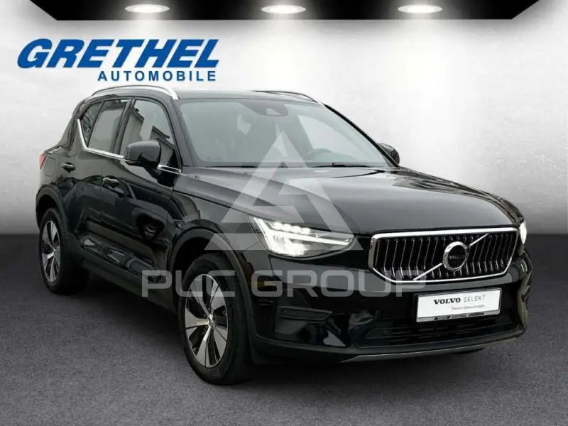 2022 Volvo XC40