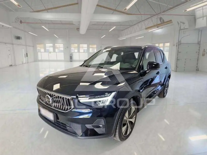 2022 Volvo XC40