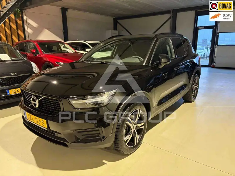 2022 Volvo XC40
