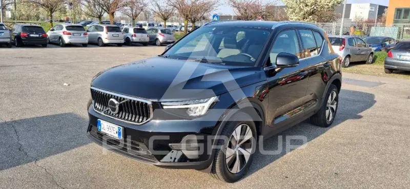 2022 Volvo XC40