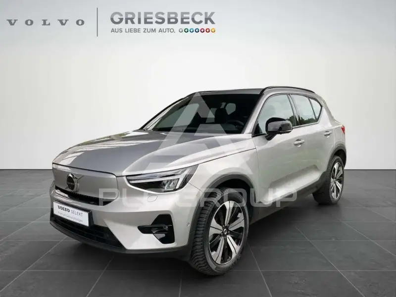2022 Volvo XC40