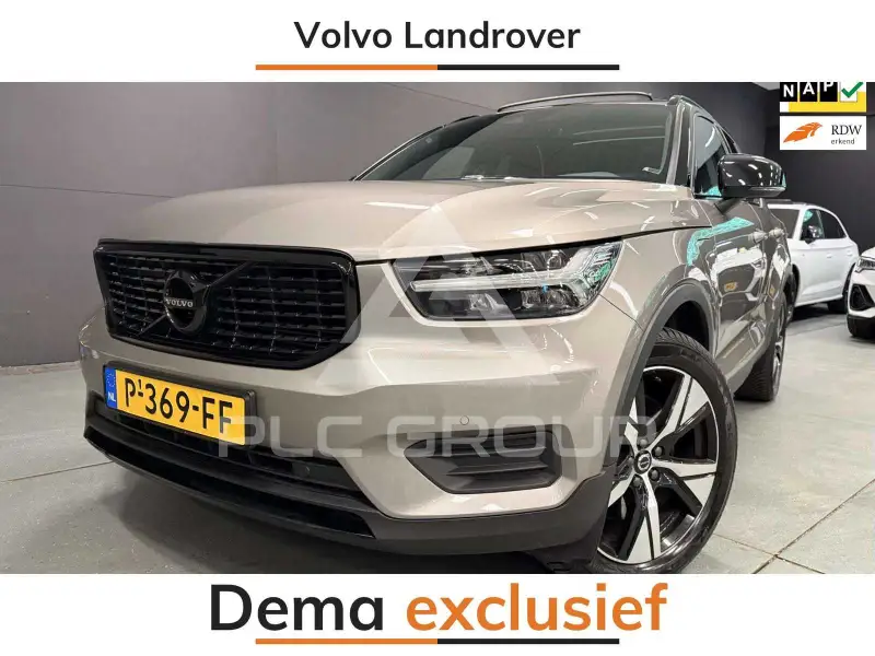 2022 Volvo XC40