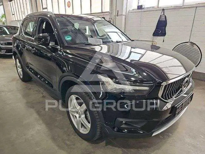 2022 Volvo XC40