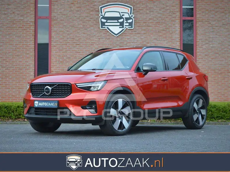 2022 Volvo XC40