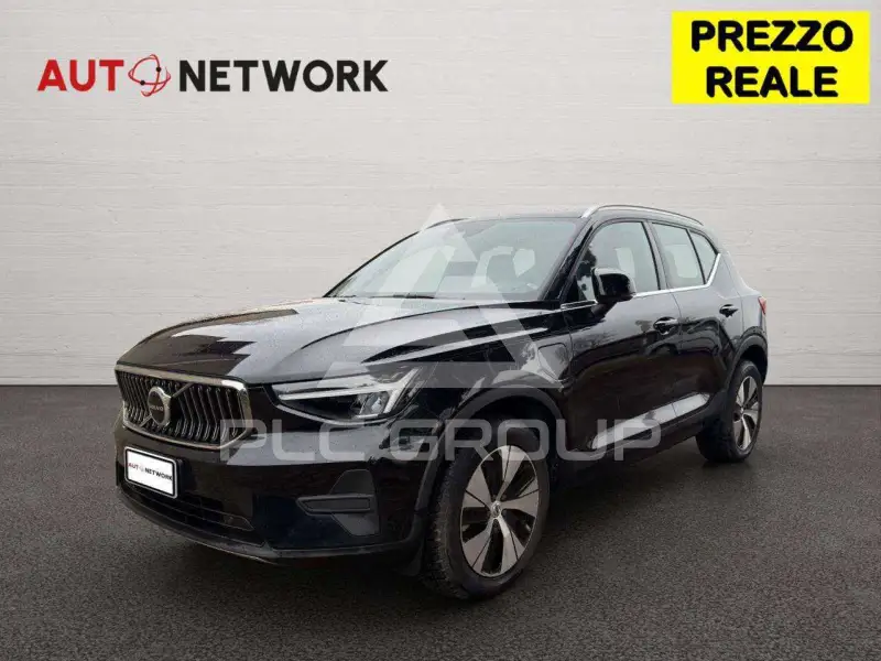 2022 Volvo XC40