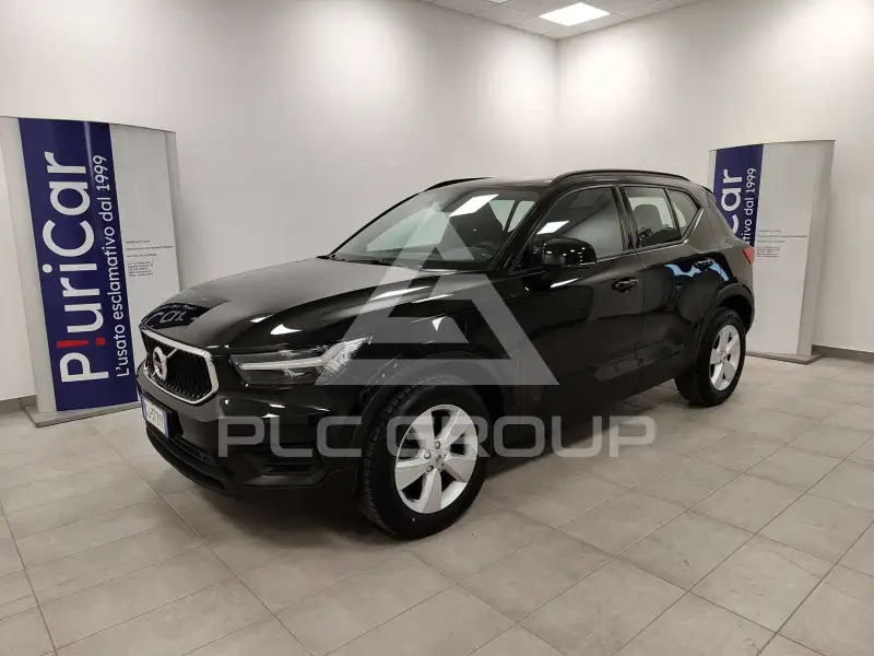 2022 Volvo XC40