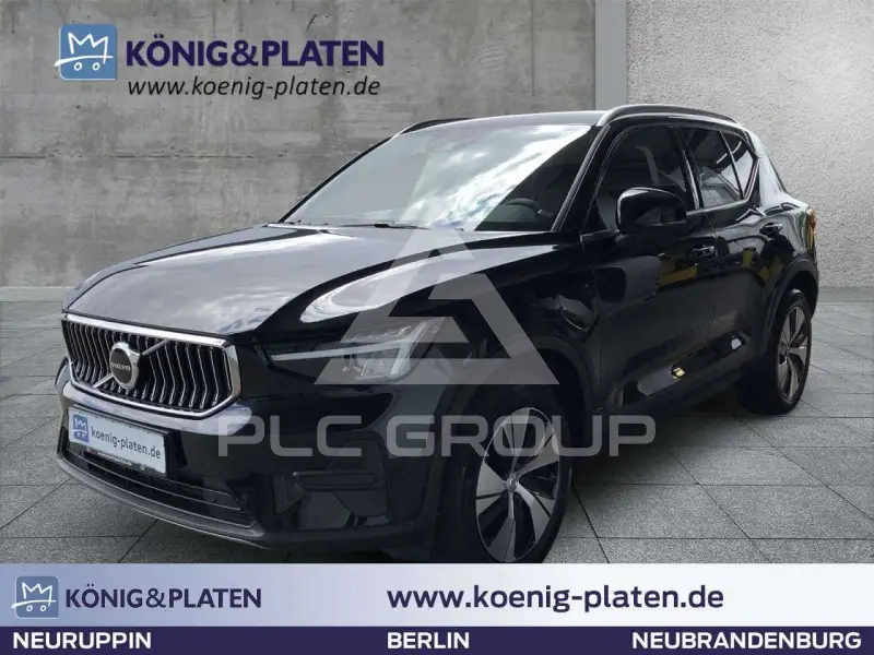 2022 Volvo XC40