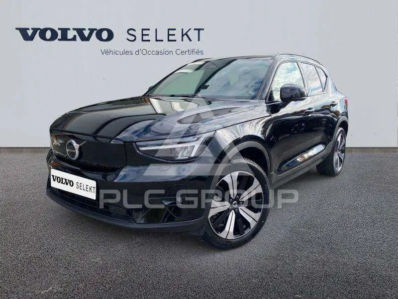 2022 Volvo XC40