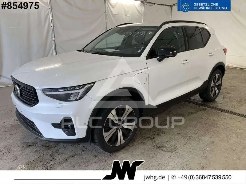 2022 Volvo XC40