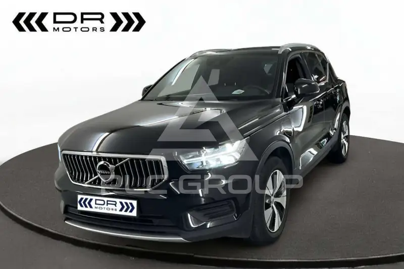 2022 Volvo XC40