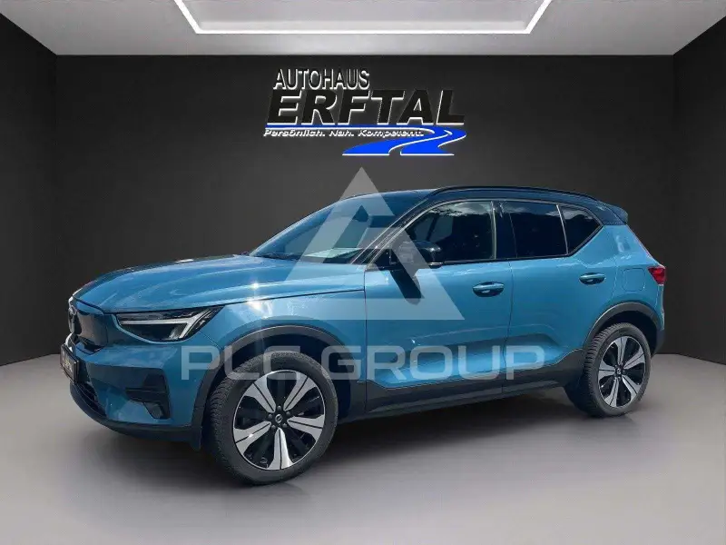2022 Volvo XC40
