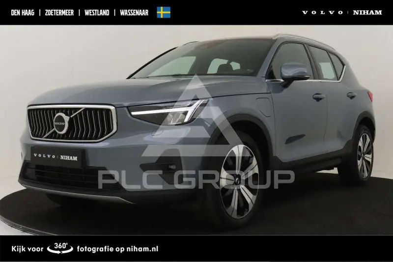 2022 Volvo XC40