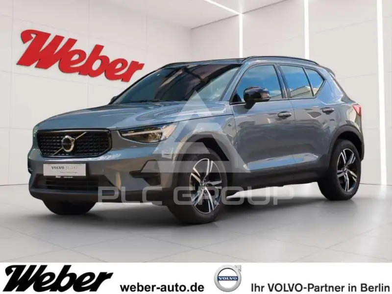 2022 Volvo XC40