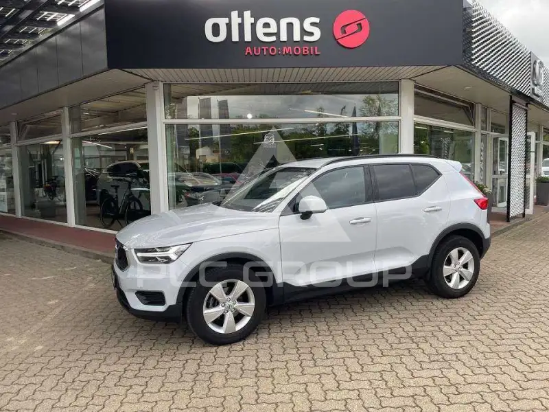 2022 Volvo XC40