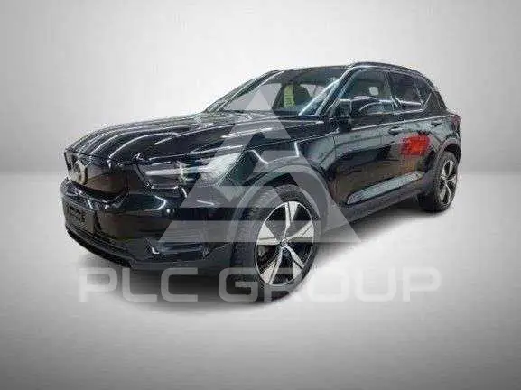 2022 Volvo XC40