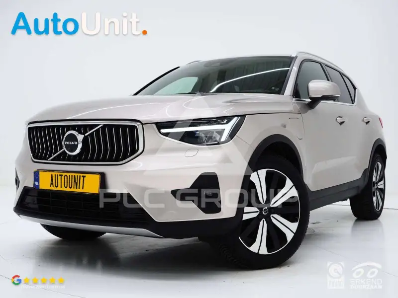 2022 Volvo XC40