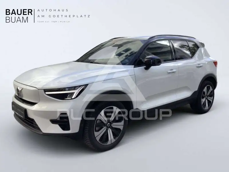 2022 Volvo XC40