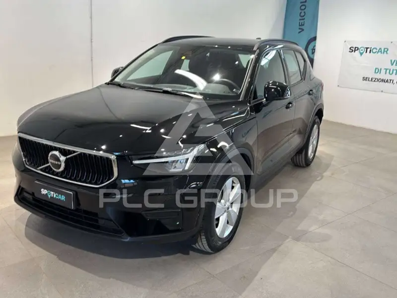 2022 Volvo XC40