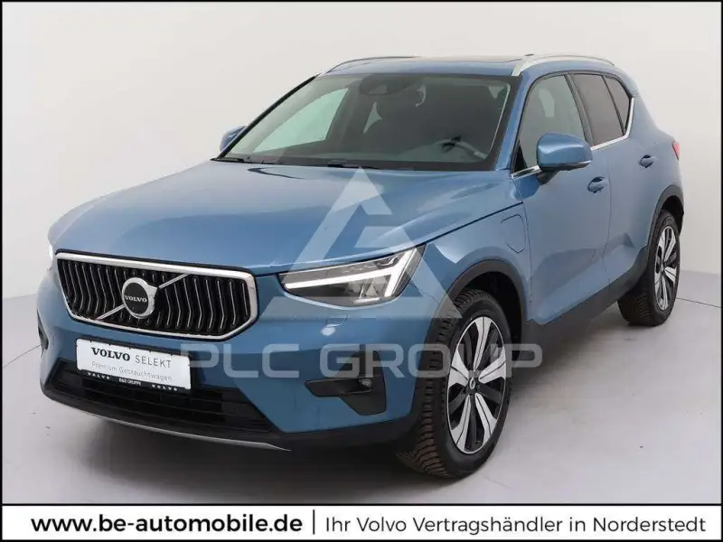2022 Volvo XC40