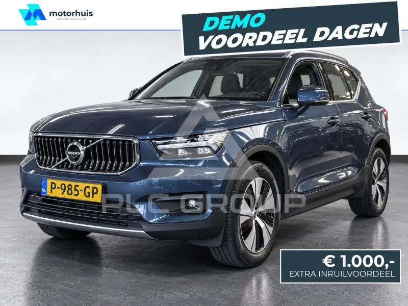 2022 Volvo XC40