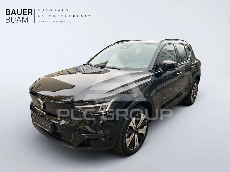 2022 Volvo XC40