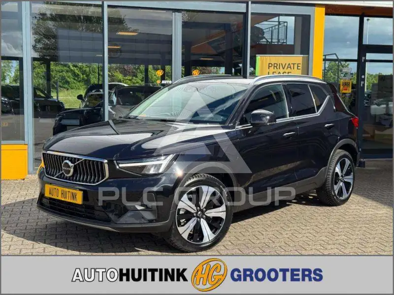 2022 Volvo XC40