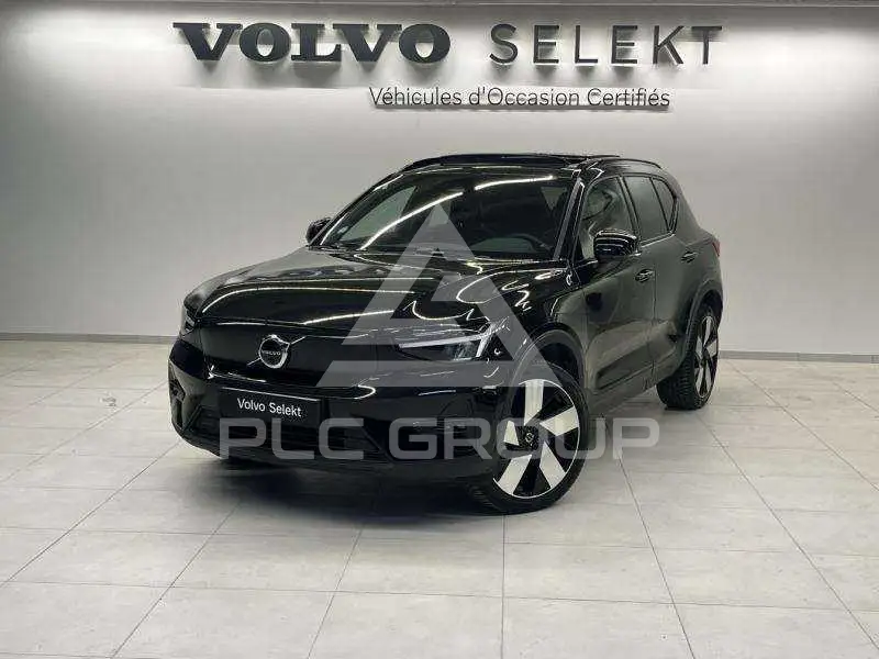 2022 Volvo XC40