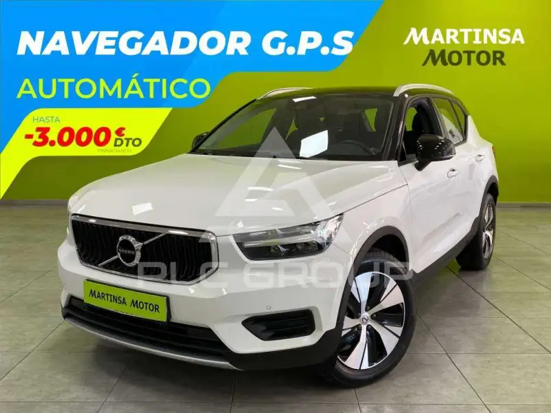 2022 Volvo XC40