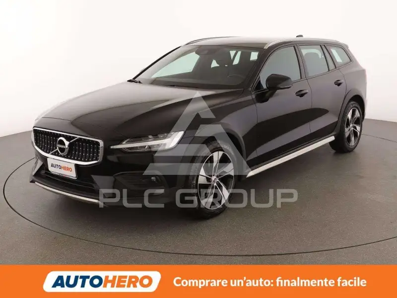 2022 Volvo V60