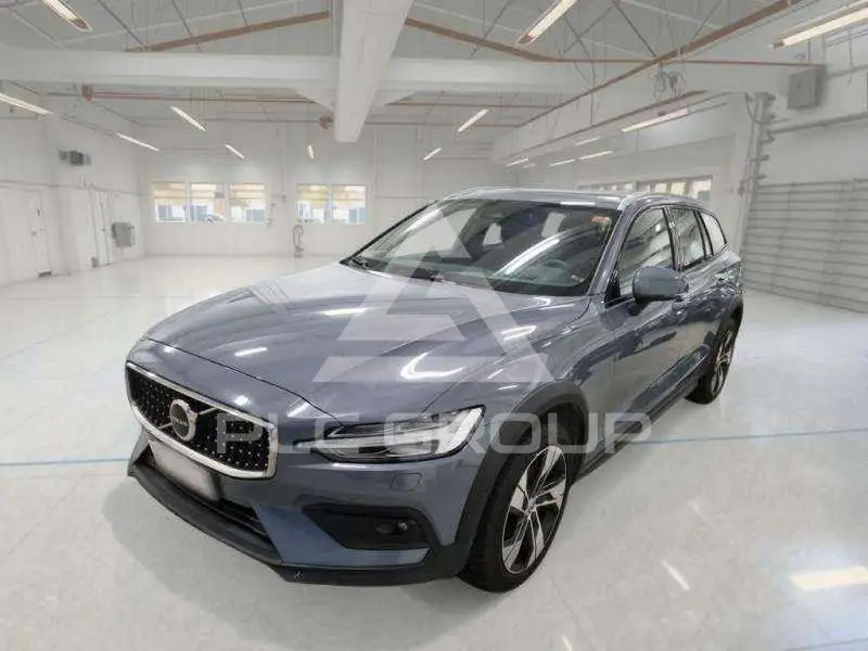 2022 Volvo V60