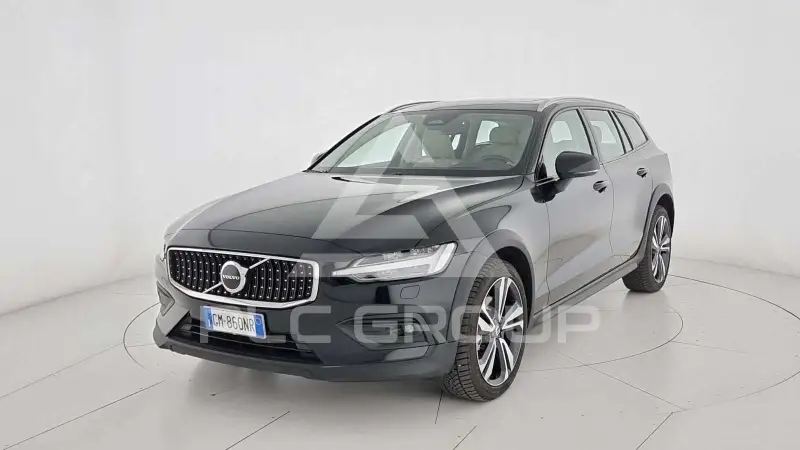2022 Volvo V60
