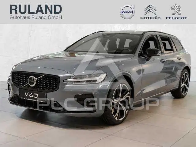 2022 Volvo V60