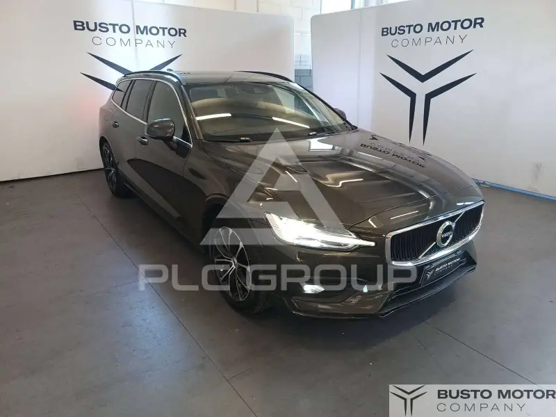 2022 Volvo V60