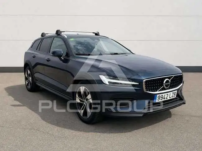 2022 Volvo V60