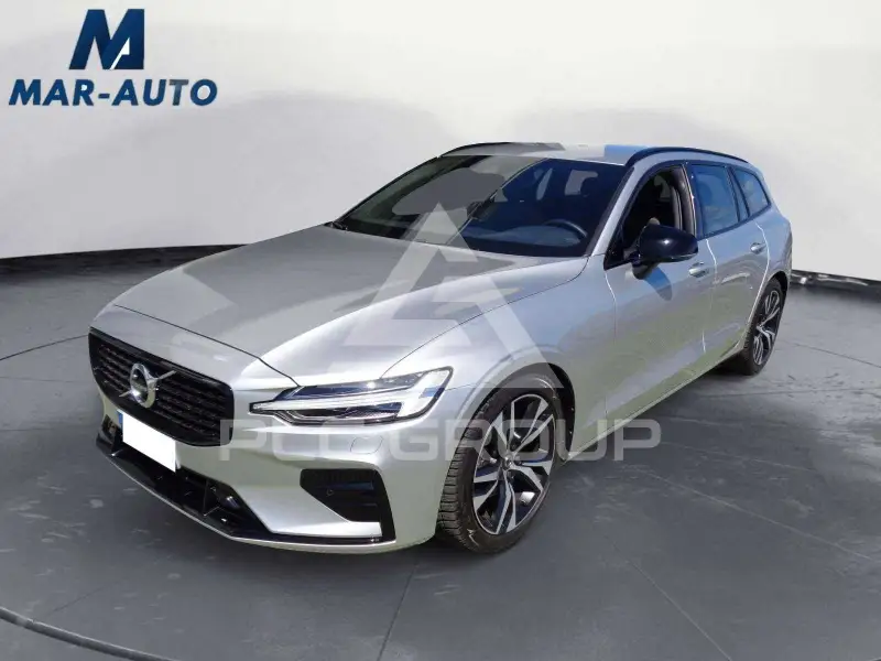 2022 Volvo V60
