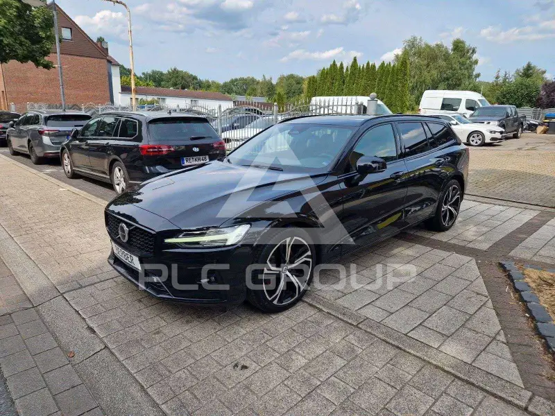 2022 Volvo V60
