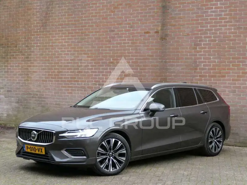 2022 Volvo V60