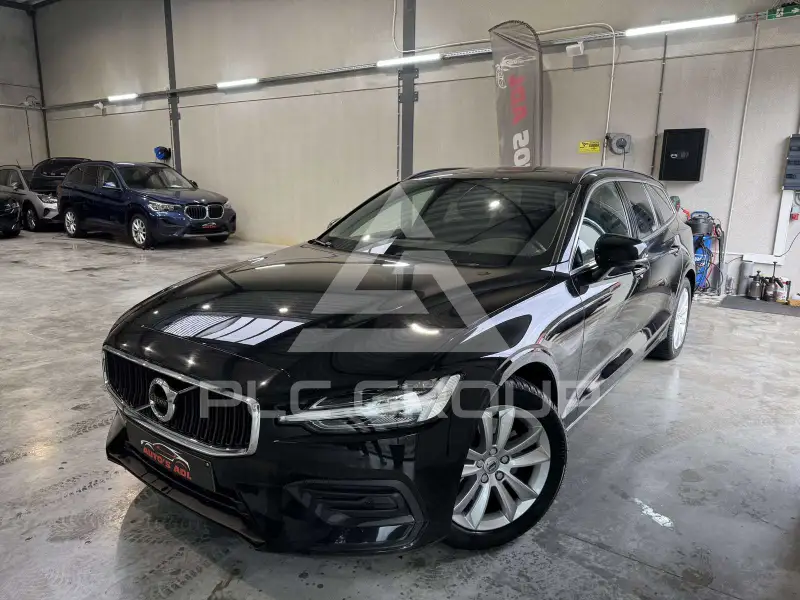 2022 Volvo V60