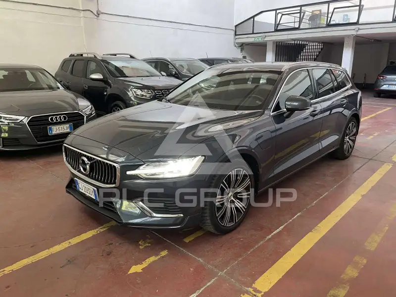 2022 Volvo V60