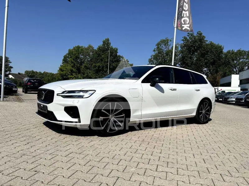 2022 Volvo V60