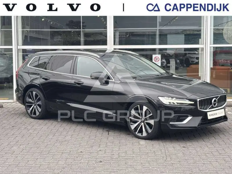 2022 Volvo V60