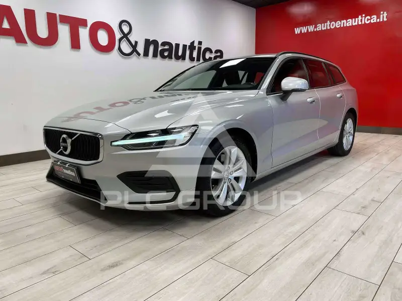 2022 Volvo V60