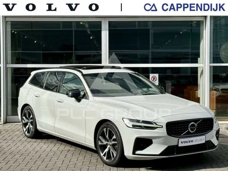 2022 Volvo V60